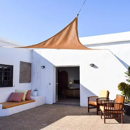 Kura * Puerto del Carmen